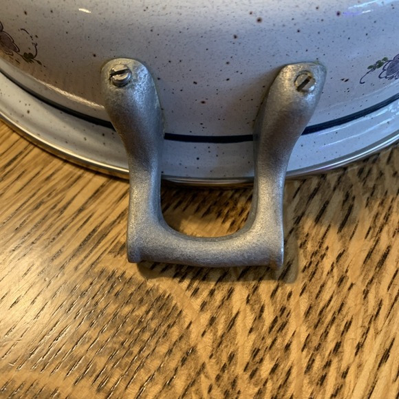 Vintage Asta Germany Enamel Cookware Small Pot 8.5" Diameter Blue Flowers - Picture 7 of 12